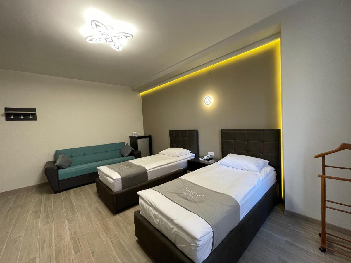 Central Hotel Gyumri Eksteriør bilde